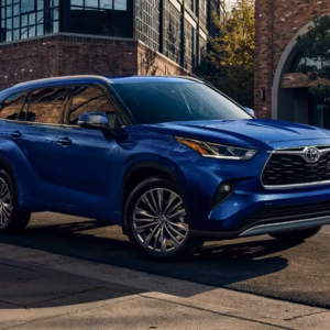 Toyota Highlander blue