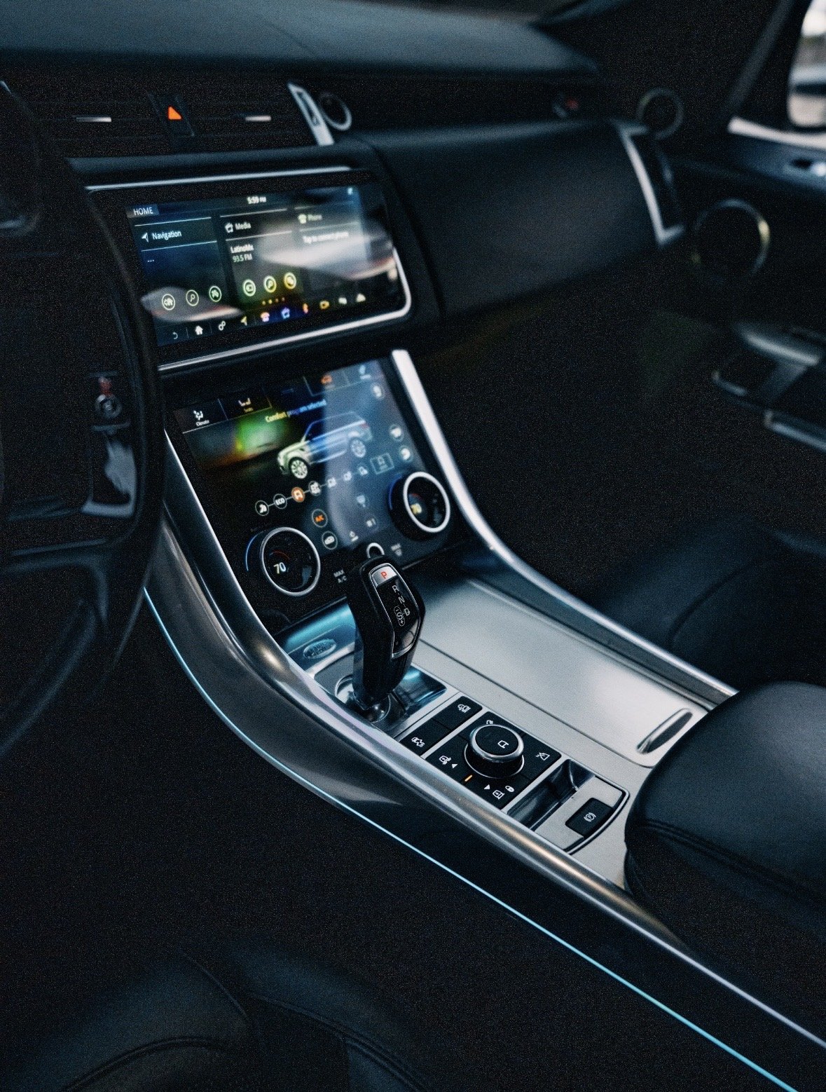 Range Rover SVR - Image 5